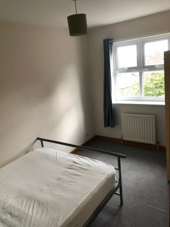 2 bedroom Flat to let in Sharrow Street, Sharrow, Sheffield, S11