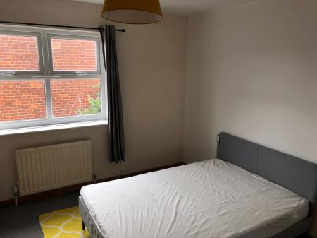 2 bedroom Flat to let in Sharrow Street, Sharrow, Sheffield, S11