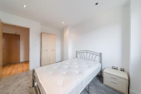 2 bedroom Apartment to let in 10 Fitzwilliam Street, City Centre, Sheffield, S1