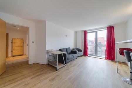 2 bedroom Flat to let in 10 Fitzwilliam Street, City Centre, Sheffield, S1