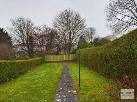 3 bedroom Semi-detached house to let in Holgate Drive, Parson Cross, Sheffield, S5
