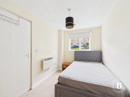 2 bedroom Flat for sale in Queenswood Road, Wadsley, Sheffield, S6