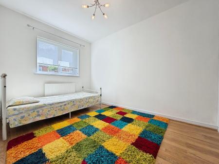 3 bedroom Semi-detached house to let in Manor Oaks Drive, Manor Castle, Sheffield, S2