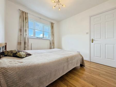 3 bedroom Semi-detached house to let in Manor Oaks Drive, Manor Castle, Sheffield, S2