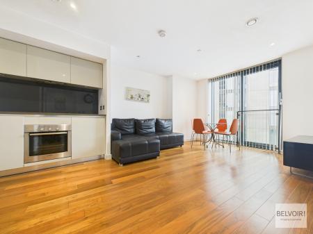 2 bedroom Apartment to let in St Pauls Square, City Centre, Sheffield, S1