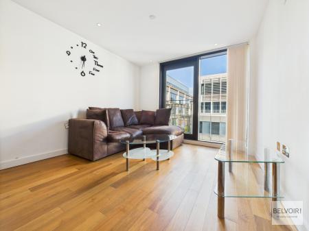 1 bedroom Apartment to let in St Pauls Square, City Centre, Sheffield, S1