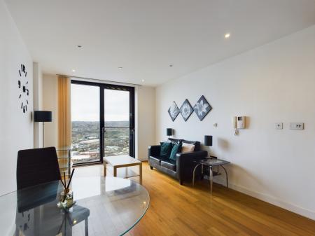 1 bedroom Apartment to let in St Pauls Square, City Centre, Sheffield, S1