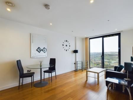 1 bedroom Apartment to let in St Pauls Square, City Centre, Sheffield, S1