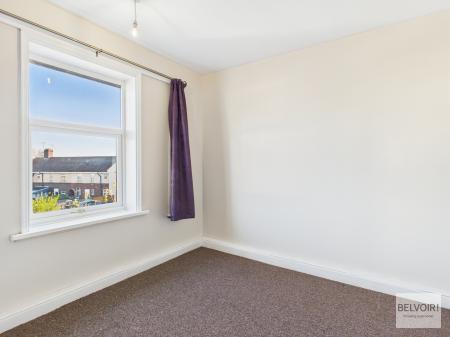 3 bedroom Semi-detached house to let in Lowhouse Road, Shiregreen, Sheffield, S5