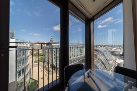 2 bedroom Apartment to let in St Paul's Square, City Centre, Sheffield, S1