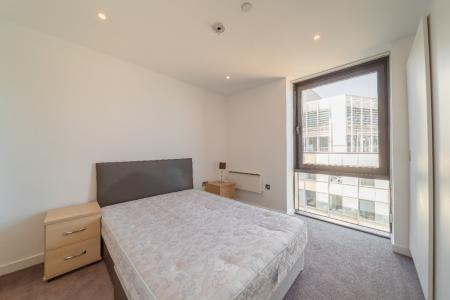 2 bedroom Apartment to let in St Paul's Square, City Centre, Sheffield, S1