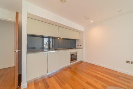 2 bedroom Apartment to let in St Paul's Square, City Centre, Sheffield, S1