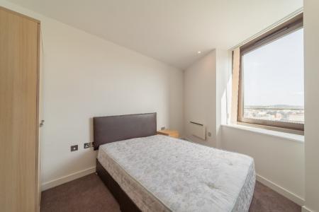 2 bedroom Apartment to let in St Paul's Square, City Centre, Sheffield, S1