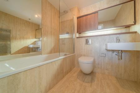 2 bedroom Apartment to let in St Paul's Square, City Centre, Sheffield, S1
