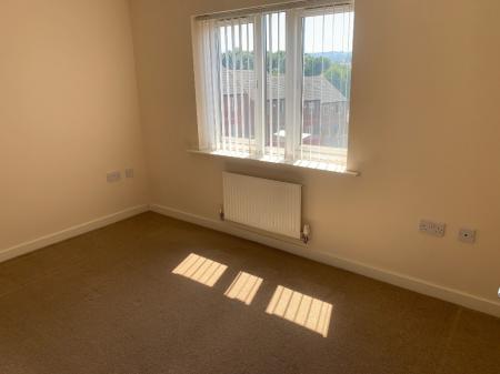 2 bedroom Flat to let in Old Brick Place, Darnall, Sheffield, S9