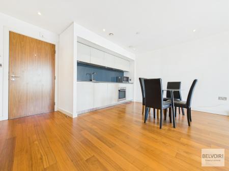 2 bedroom Apartment to let in St Pauls Square, City Centre, Sheffield, S1