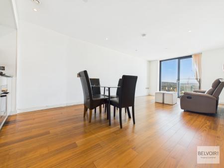 2 bedroom Apartment to let in St Pauls Square, City Centre, Sheffield, S1