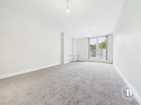 2 bedroom Apartment to let in 323 Bramall Lane, City Centre, Sheffield, S2