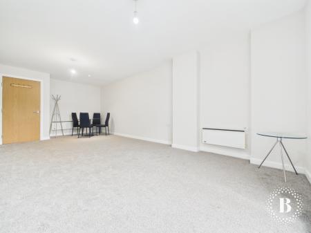 2 bedroom Apartment to let in 323 Bramall Lane, City Centre, Sheffield, S2