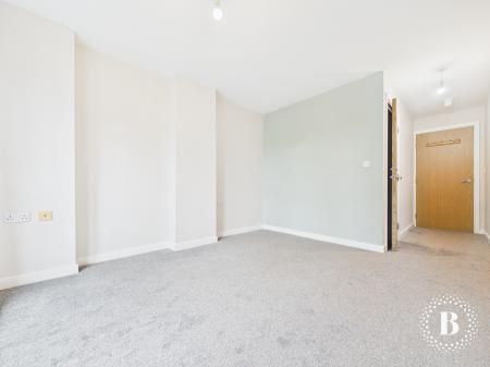 2 bedroom Apartment to let in 323 Bramall Lane, City Centre, Sheffield, S2