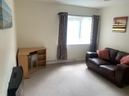2 bedroom Flat to let in 145 Cobnar Road, Norton Woodseats, Sheffield, S8
