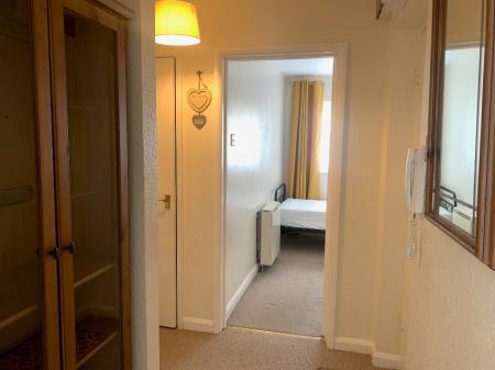 2 bedroom Flat to let in 145 Cobnar Road, Norton Woodseats, Sheffield, S8