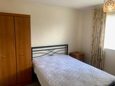 2 bedroom Flat to let in 145 Cobnar Road, Norton Woodseats, Sheffield, S8