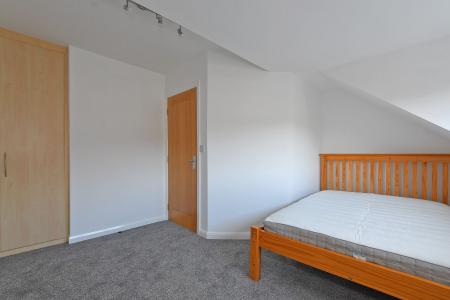 3 bedroom Duplex to let in Ecclesall Road, Ecclesall, Sheffield, S11