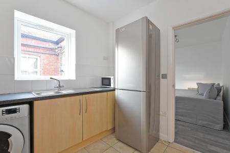 3 bedroom Duplex to let in Ecclesall Road, Ecclesall, Sheffield, S11