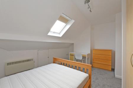 3 bedroom Duplex to let in Ecclesall Road, Ecclesall, Sheffield, S11