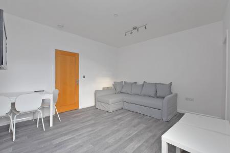 3 bedroom Duplex to let in Ecclesall Road, Ecclesall, Sheffield, S11