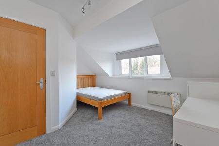 3 bedroom Duplex to let in Ecclesall Road, Ecclesall, Sheffield, S11