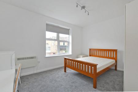 3 bedroom Duplex to let in Ecclesall Road, Ecclesall, Sheffield, S11