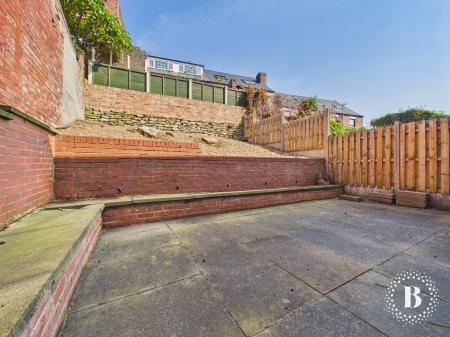 3 bedroom Semi-detached house to let in Cannon Hall Road, Fir Vale, Sheffield, S5