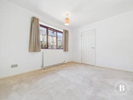 3 bedroom Semi-detached house to let in Cannon Hall Road, Fir Vale, Sheffield, S5