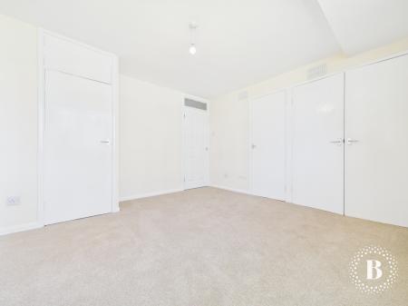2 bedroom Ground floor maisonette to let in Batemoor Drive, Batemoor, Sheffield, S8