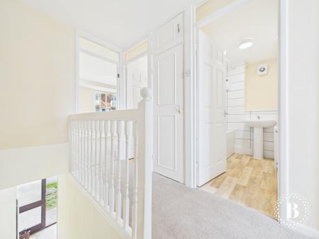 2 bedroom Ground floor maisonette to let in Batemoor Drive, Batemoor, Sheffield, S8