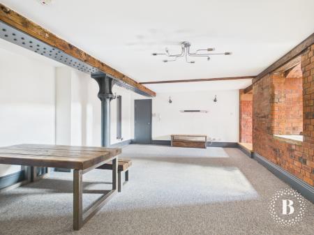 2 bedroom Apartment to let in Wharf Street, City Centre, Sheffield, S2