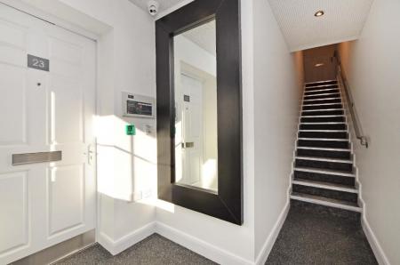 2 bedroom Apartment to let in Gordon Road, Sheffield, S11