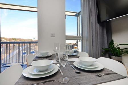 2 bedroom Apartment to let in Gordon Road, Sheffield, S11