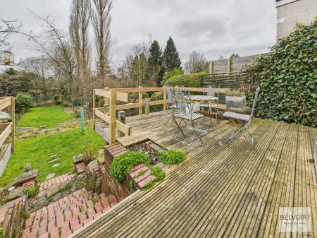 4 bedroom Semi-detached house to let in Knowle Lane, Ecclesall, Sheffield, S11