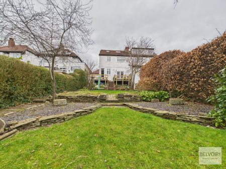 4 bedroom Semi-detached house to let in Knowle Lane, Ecclesall, Sheffield, S11