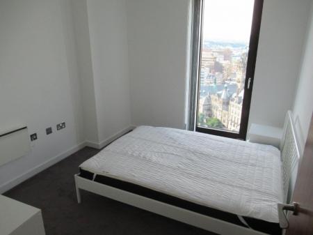 2 bedroom Apartment to let in St Pauls Square, City Centre, Sheffield, S1