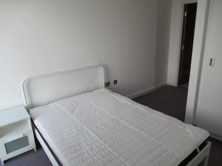 2 bedroom Apartment to let in St Pauls Square, City Centre, Sheffield, S1