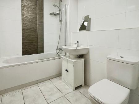 2 bedroom Apartment to let in 105 Queen Street, City Centre, Sheffield, S1