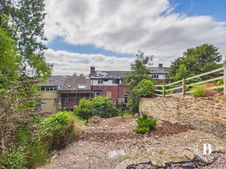 5 bedroom Terraced House for sale in Crookesmoor Road, Crookesmoor, Sheffield, S10