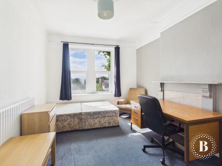 5 bedroom Terraced House for sale in Crookesmoor Road, Crookesmoor, Sheffield, S10