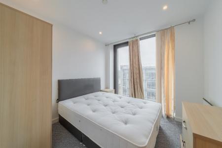 2 bedroom Apartment to let in St Pauls Square, City Centre, Sheffield, S1