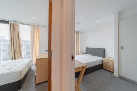 2 bedroom Apartment to let in St Pauls Square, City Centre, Sheffield, S1