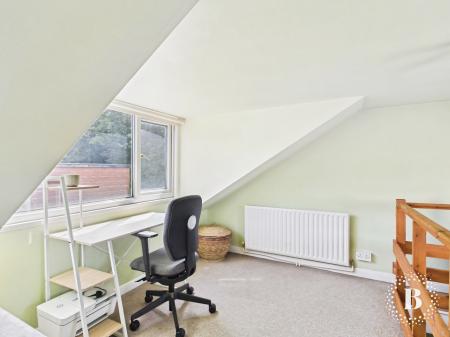 3 bedroom Terraced House for sale in Dinnington Road, Woodseats, Sheffield, S8